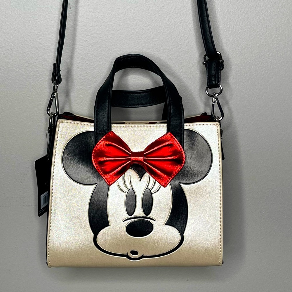 Bioworld Minnie Mouse Satchel/Crossbody NWT